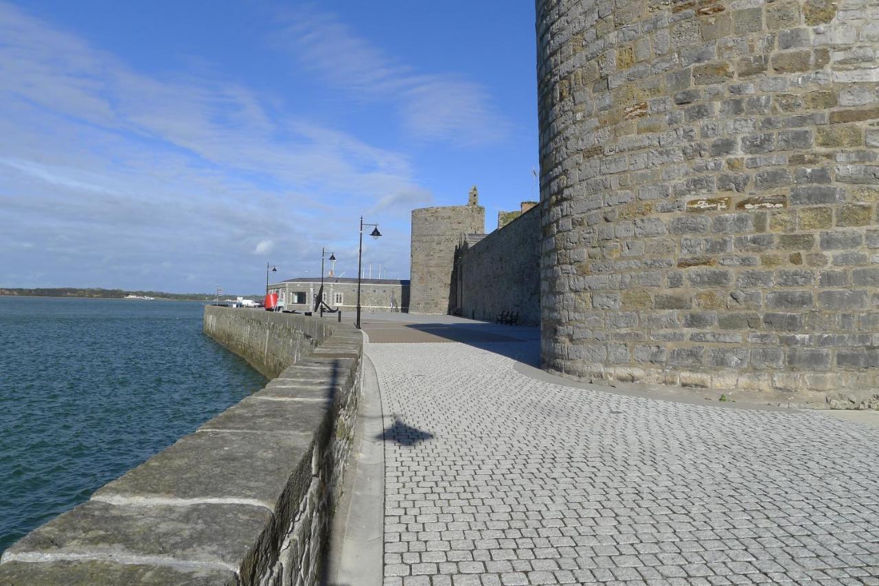 Totters Townhouse Villa Caernarfon Exterior photo