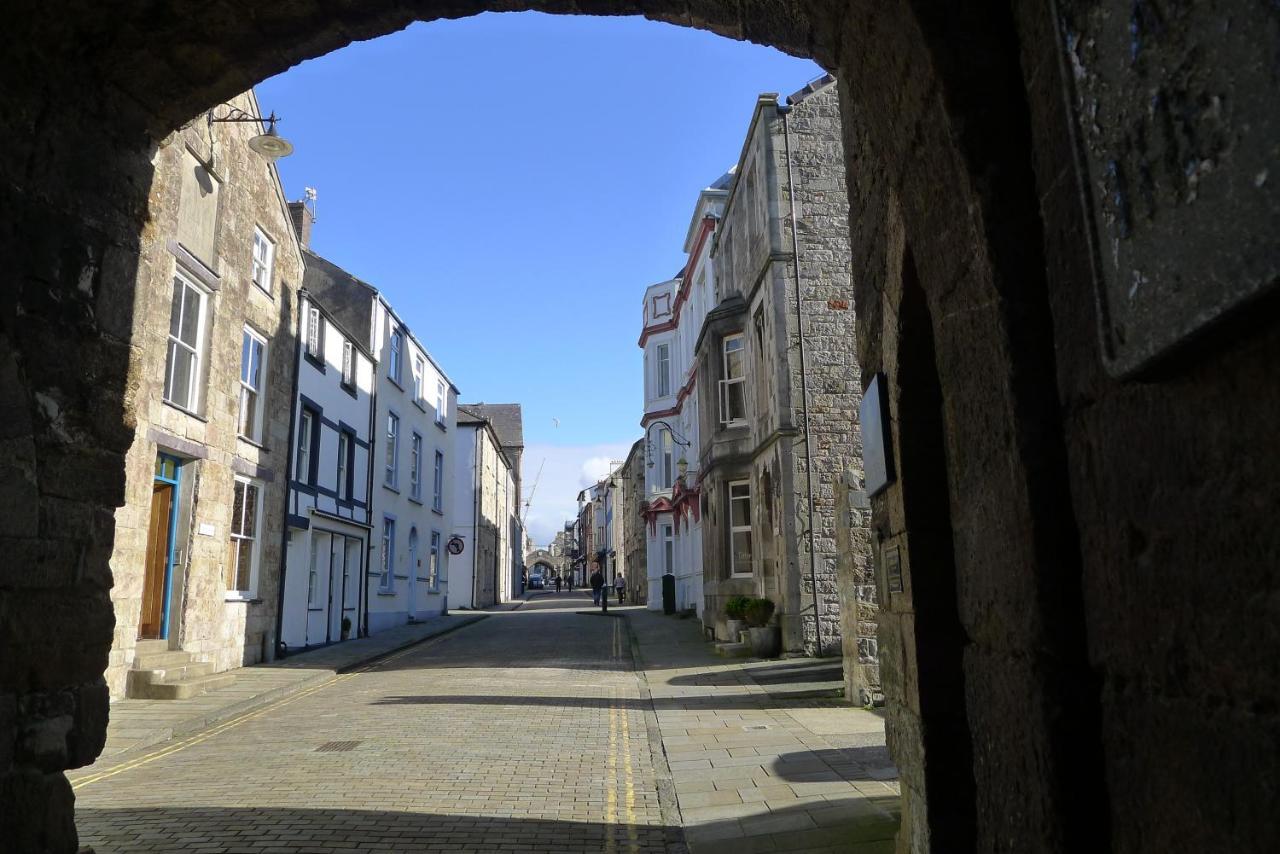 Totters Townhouse Villa Caernarfon Exterior photo